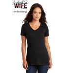 District  Women’s Perfect Weight V-Neck Tee